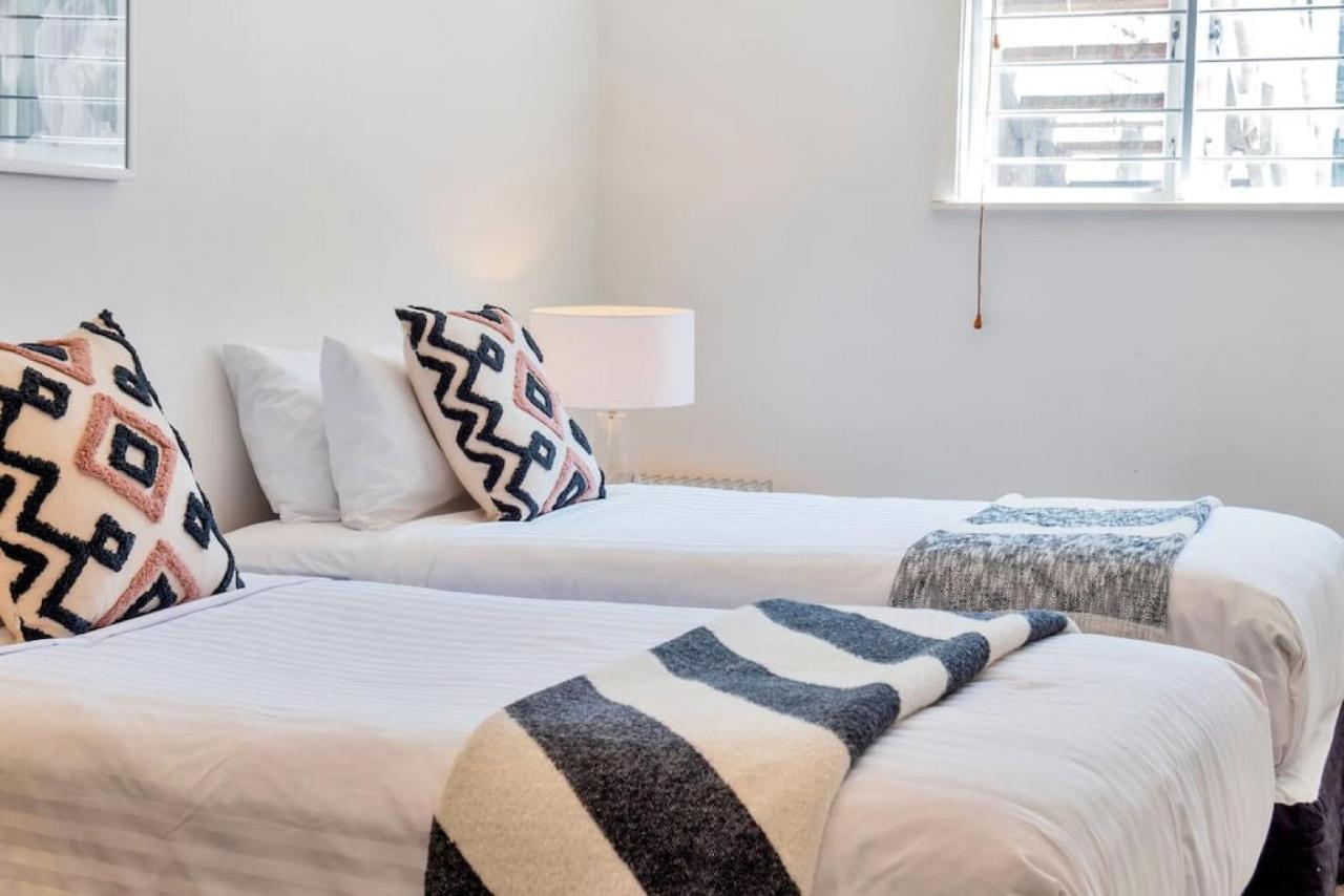 Spacious 2Br Near Westfield Newmarket オークランド エクステリア 写真