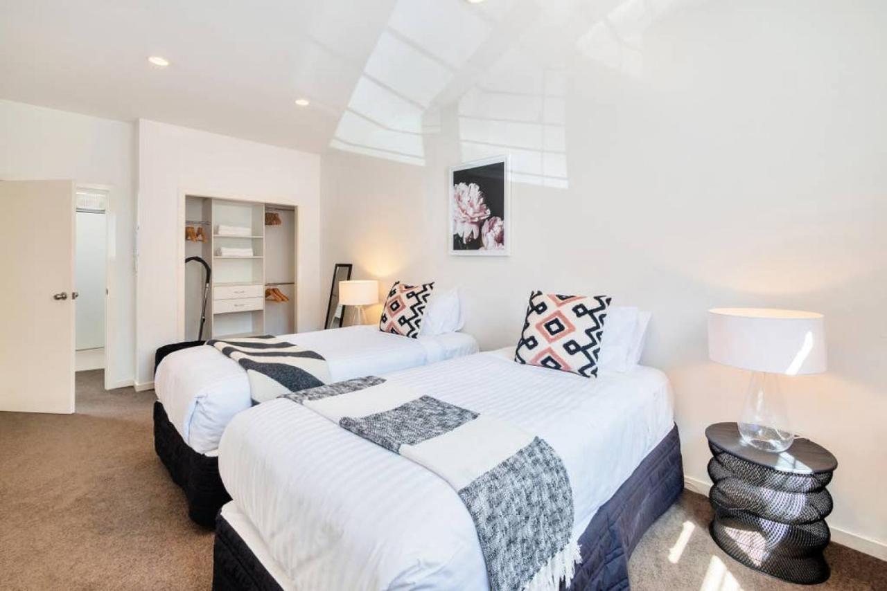 Spacious 2Br Near Westfield Newmarket オークランド エクステリア 写真